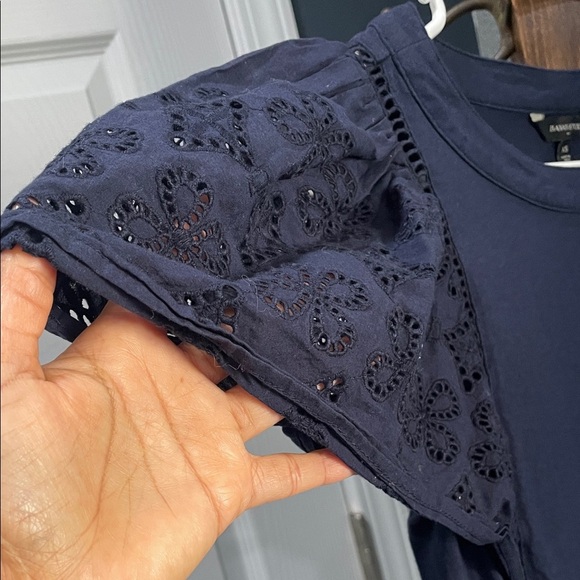 Banana Republic Navy Eyelet Sleeve Blouse - Picture 5 of 7